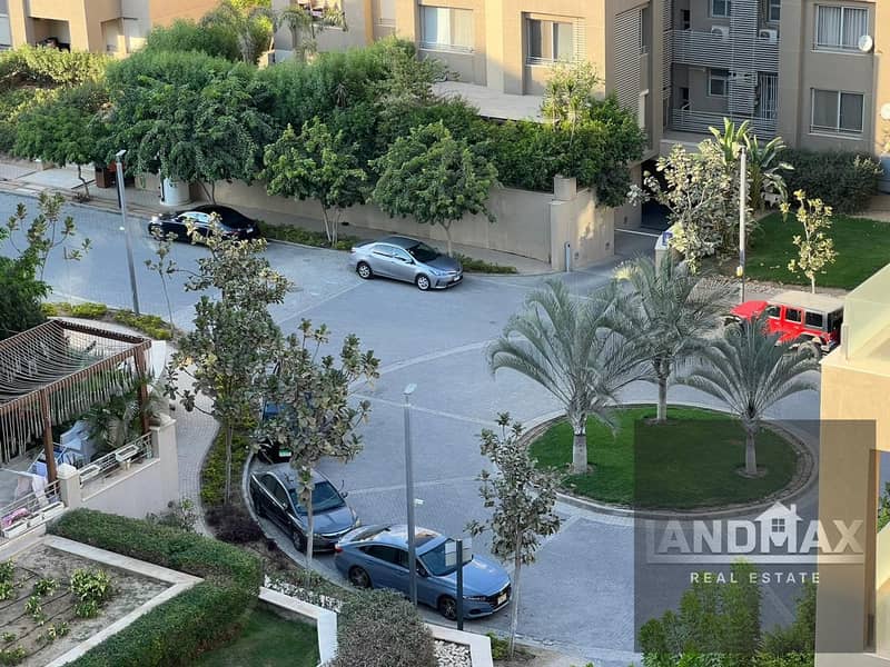 8 Whىىىىىىىىىىىىىىىىىىىىى. jpeg