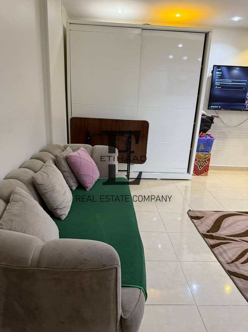 7 88942a93-e4c8-4dcd-9103-e7161134d6b1. jpeg