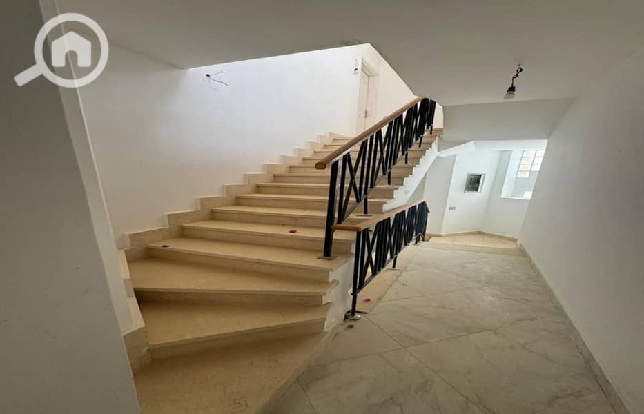 18 WhatsApp Image 2025-12-24 at 10.49. 07 AM. jpeg