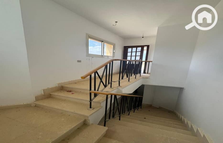 22 WhatsApp Image 2025-12-24 at 10.49. 09 AM (2). jpeg