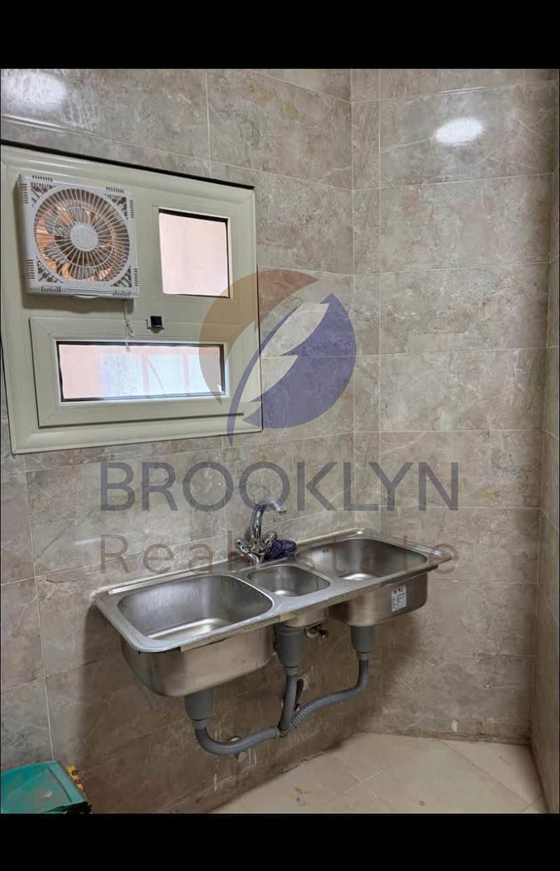 6 fyhxcfyhcdyvyuuii. jpeg