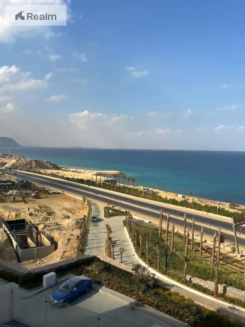 3 f9795a3a-a103-42b4-b527-4f2a8167a2a8. jpg