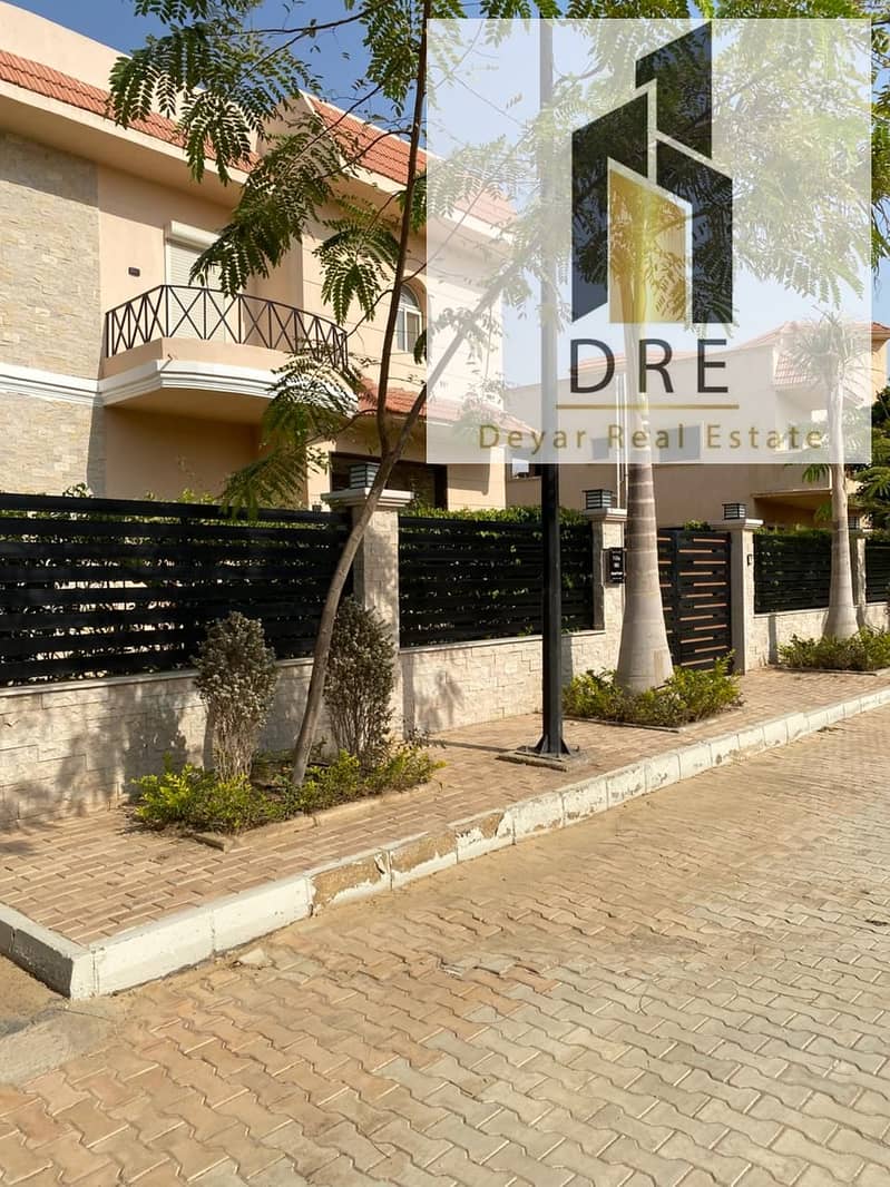 32 ee413ec4-4938-48a0-89d0-e1b109f04d4b. jpg