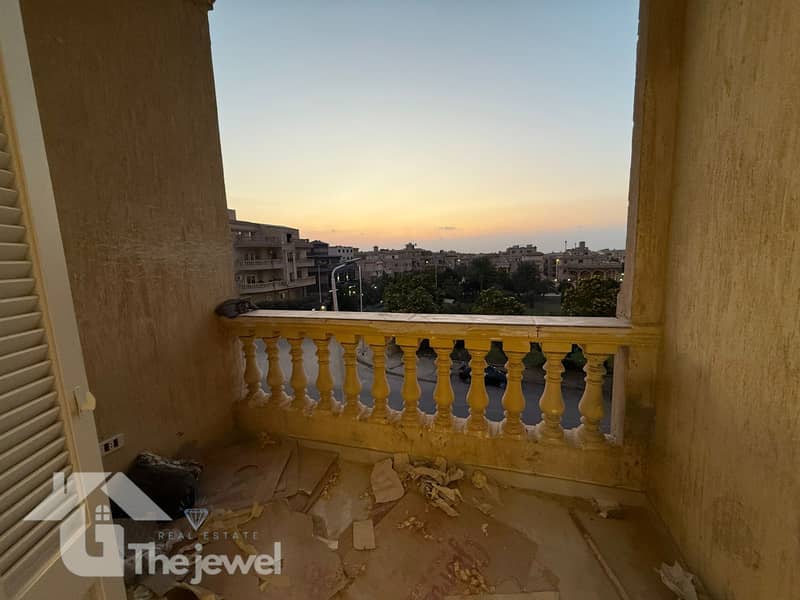 4 67d6e47c-306a-4c43-9026-4d92552c37b9. jpg