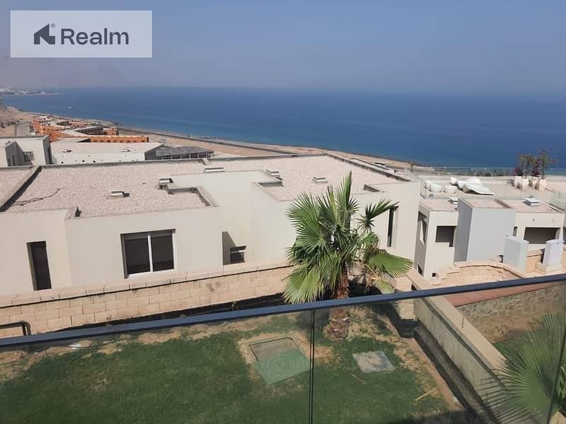 8 502705790_24446426888292396_9126212657706358360_n. jpg