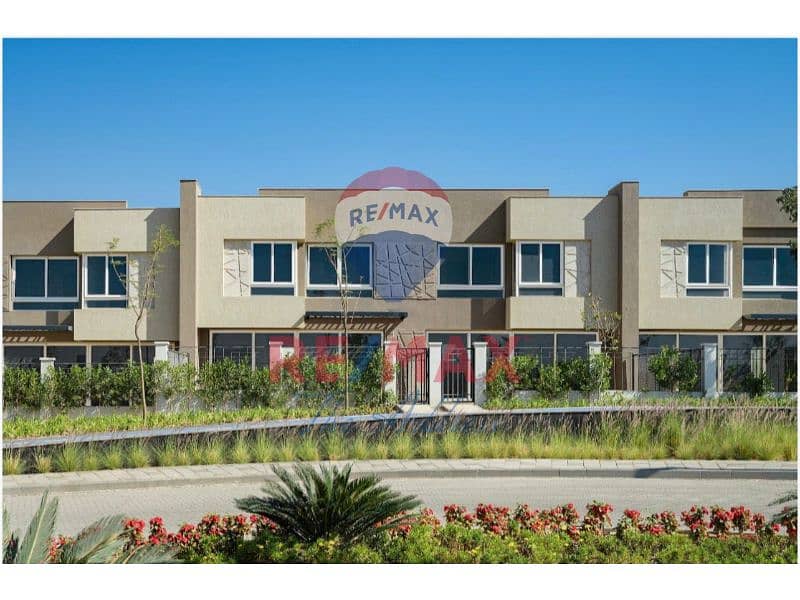 8 73d53479-2b9f-415d-aef3-81e5a7c614a3. jpg