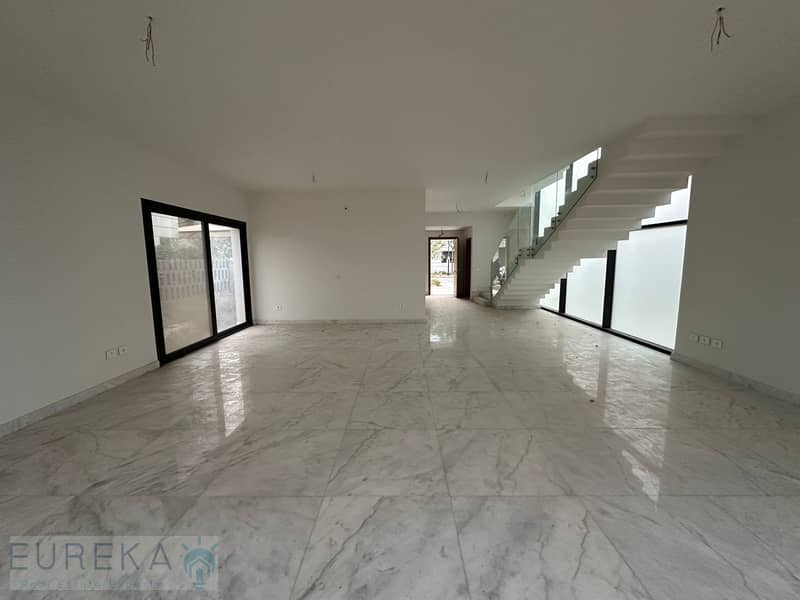 2 IMG-20250514-WA0284. jpg