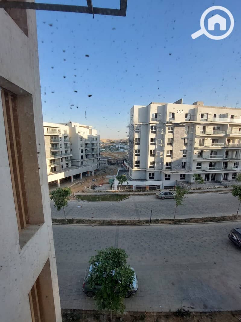 19 WhatsApp Image 2025-12-24 at 14.30. 19 (4). jpeg