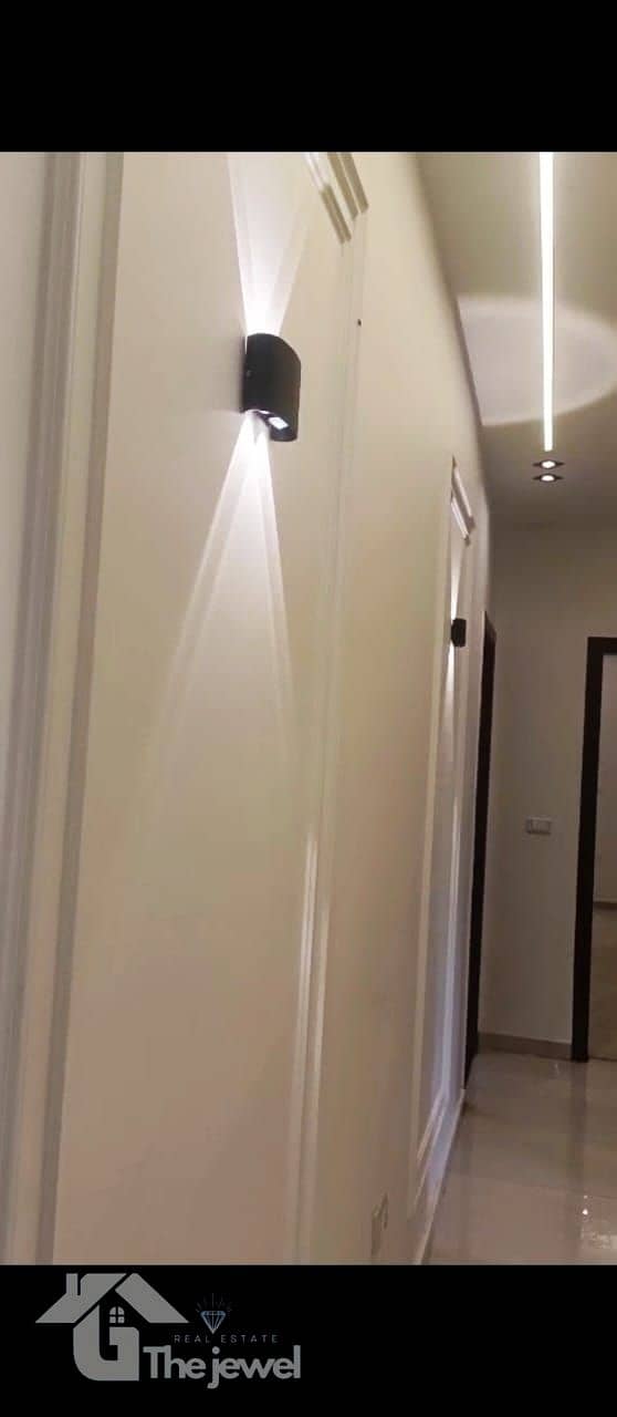 7 e1727c56-84c6-417b-a114-1cc5d51510a8. jpg