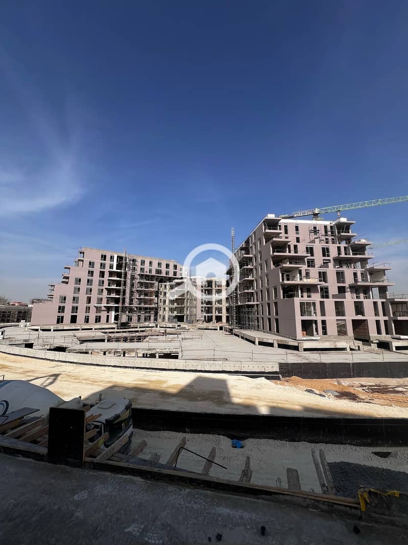 4 bee28ae9-1425-4afe-8092-7a349e2848eb. jpeg