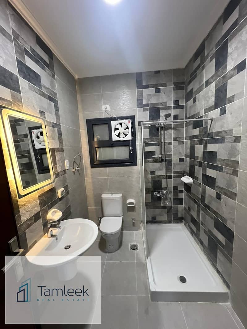 5 WhatsApp Image 2025-12-15 at 15.00. 22_07b299bd. jpg