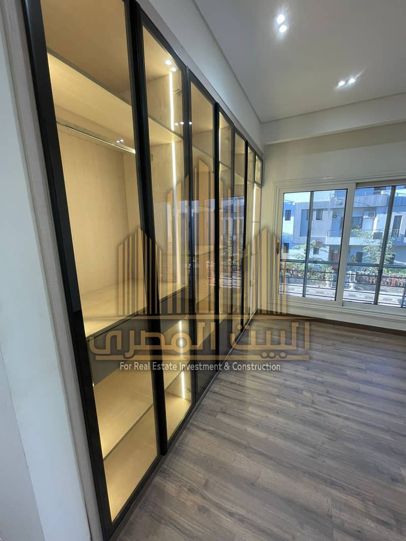 8 U504636 (16). jpeg