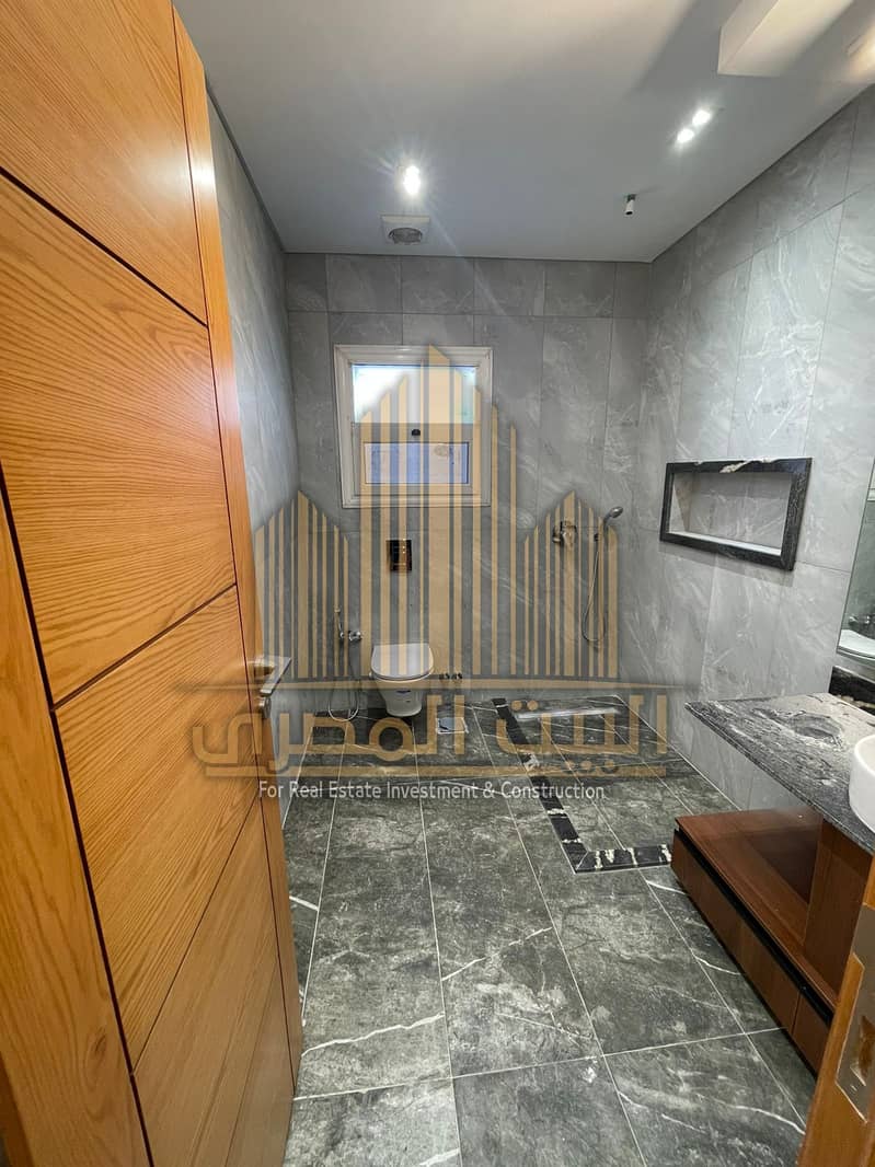 13 U504636 (9). jpeg