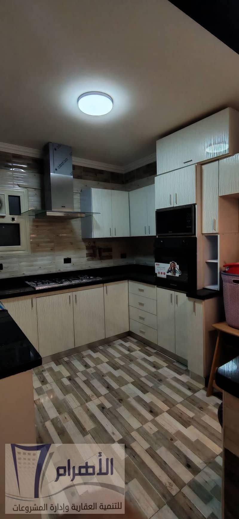 32 601386355_2644213762612500_8238251225829125432_n. jpg