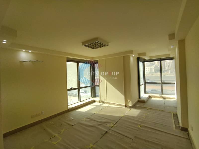 4 262df09c-f37e-42e1-a620-8d962e11bc54. jpg