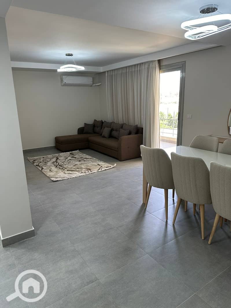 11 579112990_24941729575479896_3209671170685958879_n. jpg