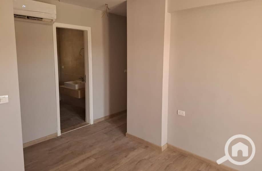 3 WhatsApp Image 2025-12-24 at 3.17. 29 PM (2). jpeg