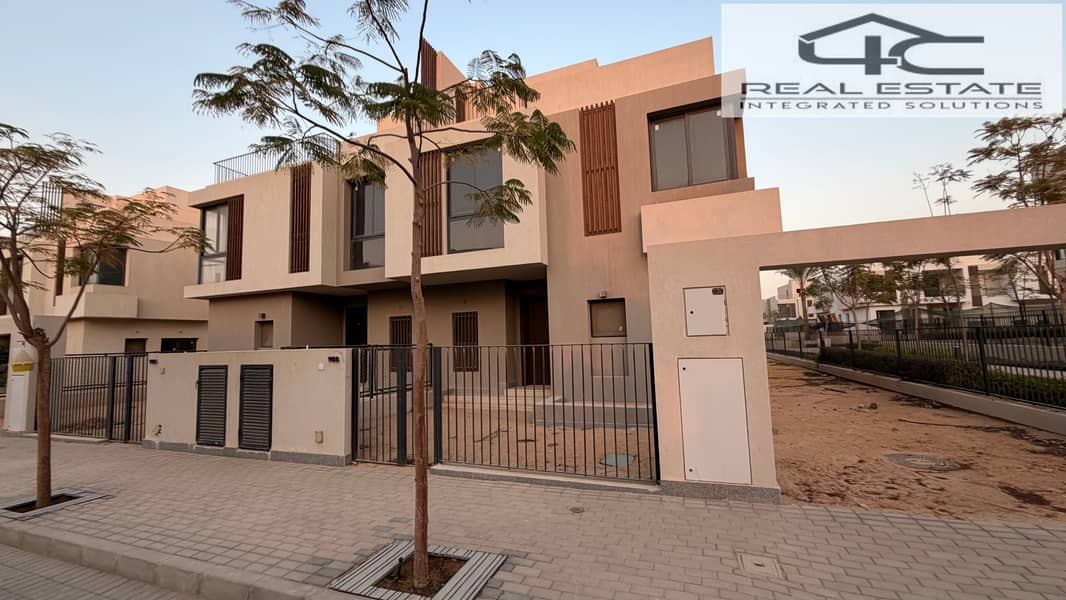 6 2025_12_23_16_40_IMG_1888. JPG