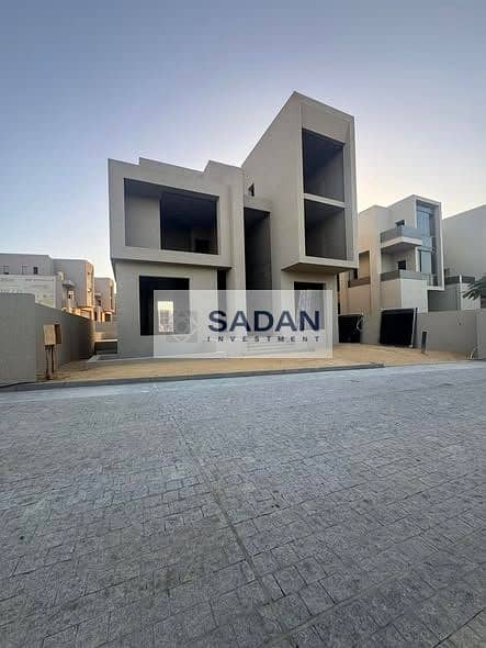 5 577058113_25299247199669312_6707478142711486702_n. jpg