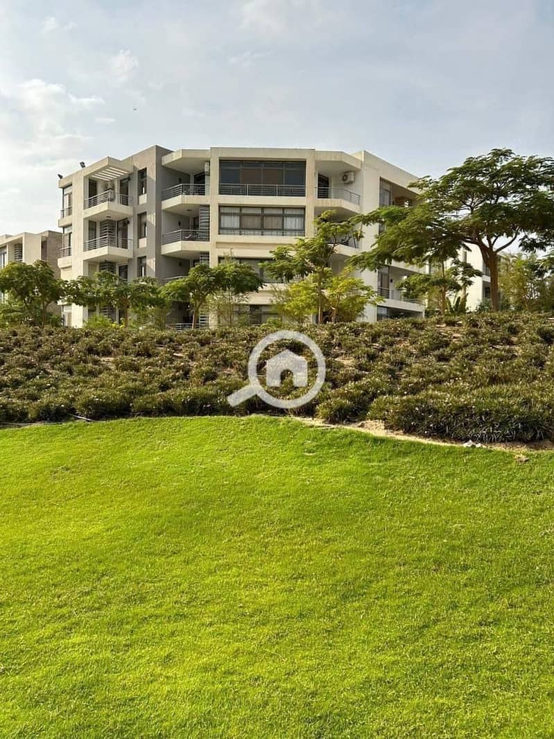 5 WhatsApp Image 2025-12-23 at 18.40. 51 (1). jpeg