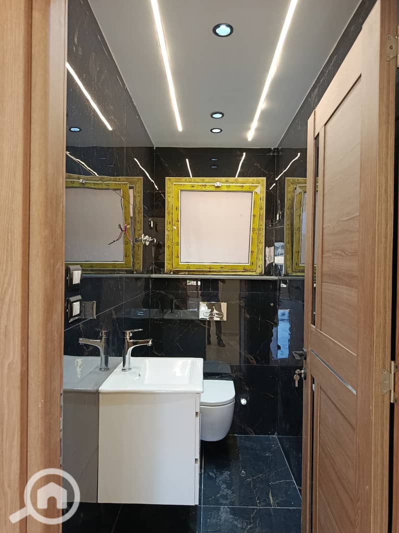 4 WhatsApp Image 2025-12-22 at 12.11. 02 PM. jpeg