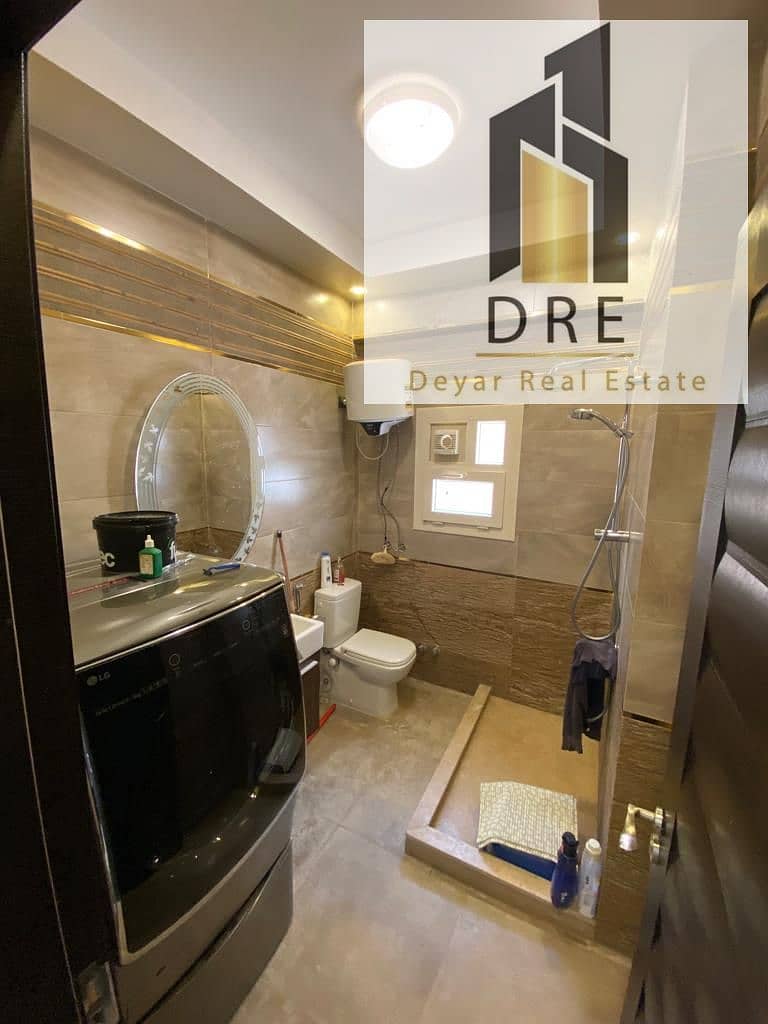 25 ee4a1b59-647d-4776-afce-5c75dad5eaa7. jpg