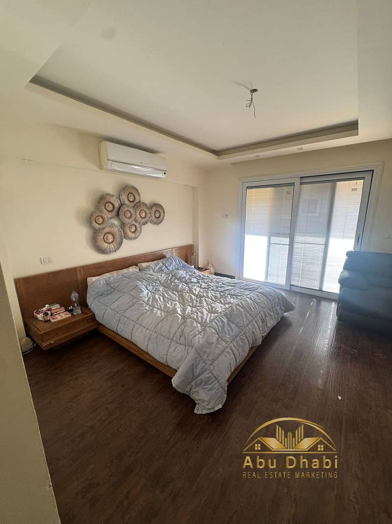 3 1e7cc741-4d03-4c78-b18b-4b6180003a37. jpg