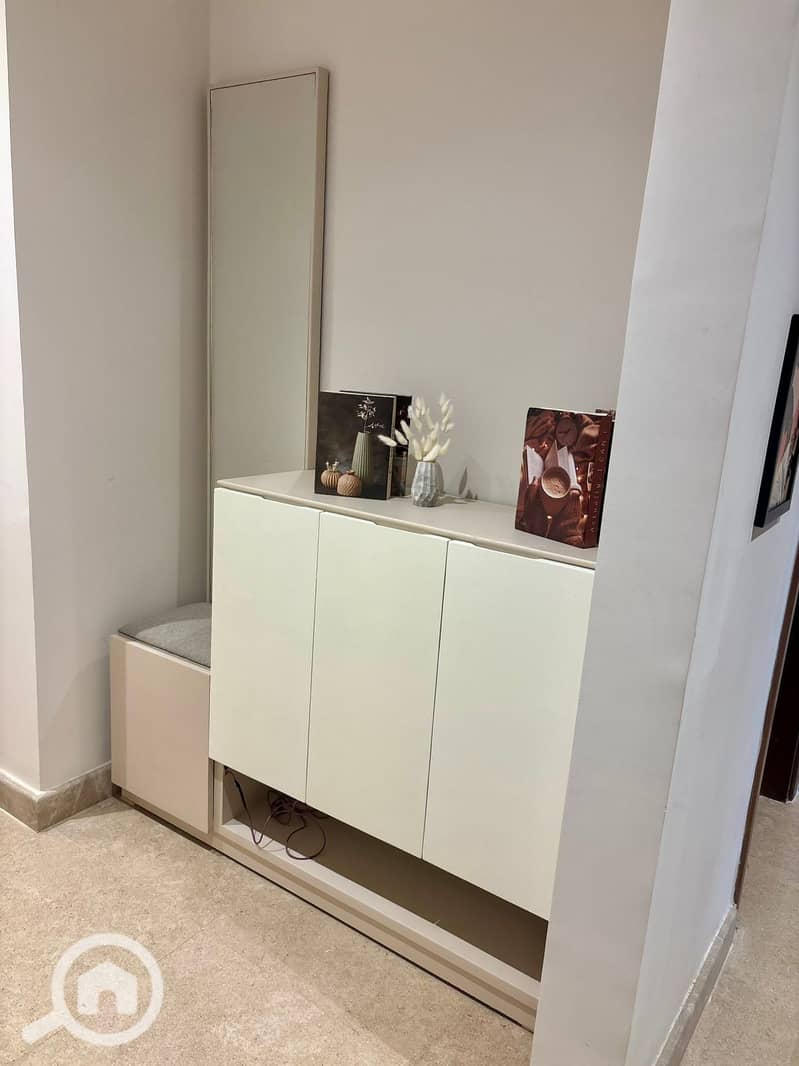 10 1078cd07-b1d2-4210-96d2-6b6b812be224. jpeg