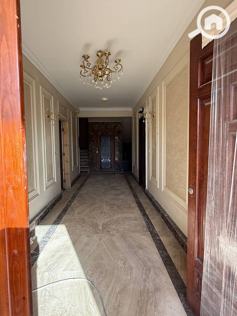 4 2bfcb230-9a50-4d30-9f07-a6daceb758f7. jpg