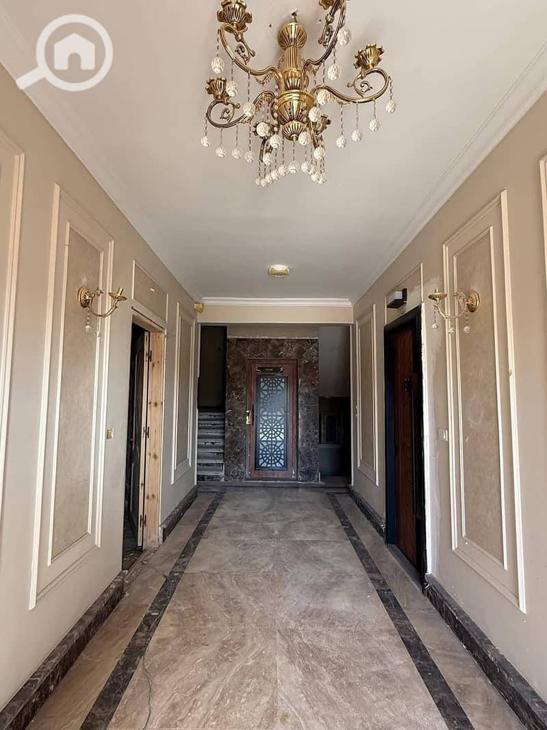 5 0273ce0b-ea49-4822-87c0-ef02f843b31a. jpg