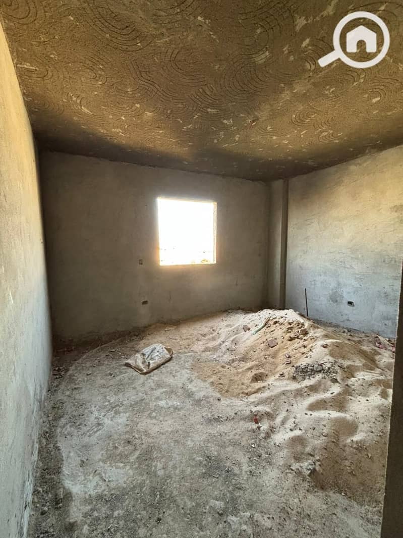 8 e65fb311-a610-43ef-94f7-0f062fcccde7. jpg