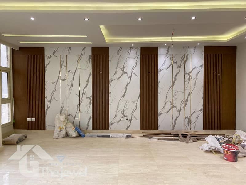 2 12f7e8b5-ab28-4606-b6b5-c41d0623a4a0. jpg