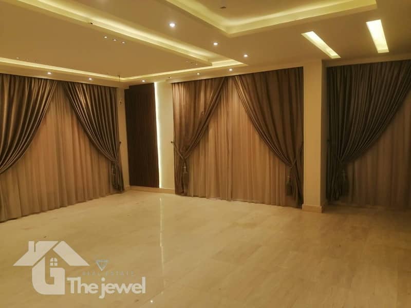 4 2cbe1f55-75e7-4ac4-8891-72b94befb256. jpg