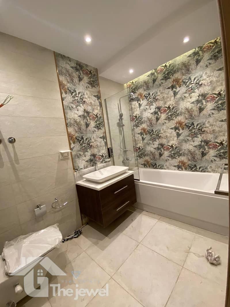 9 289da6f9-1023-4ad0-8cd6-fc46ea9873b5. jpg