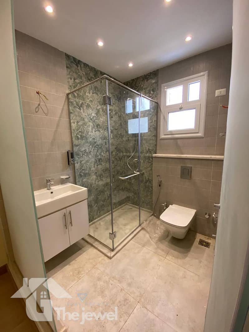 15 a5d4cbd1-a533-4f76-8243-9033ee72f127. jpg