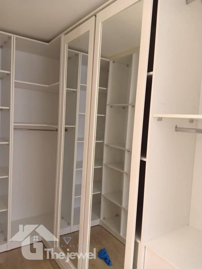 21 f476bfbe-ddf2-4de5-b698-8f3d022378ad. jpg