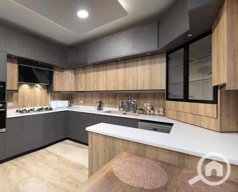 23 92e89227-185a-472a-90cb-6b2ef1a82459. jpg