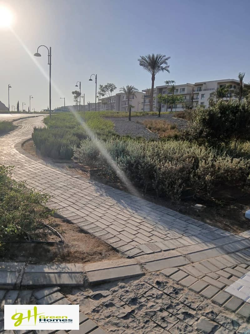 8 WhatsApp Image 2025-10-27 at 13.14. 34 (1). jpeg