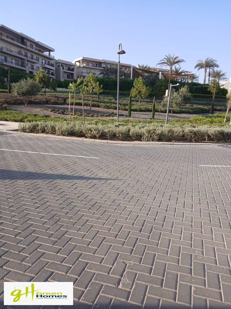 11 WhatsApp Image 2025-10-27 at 13.14. 34 (4). jpeg