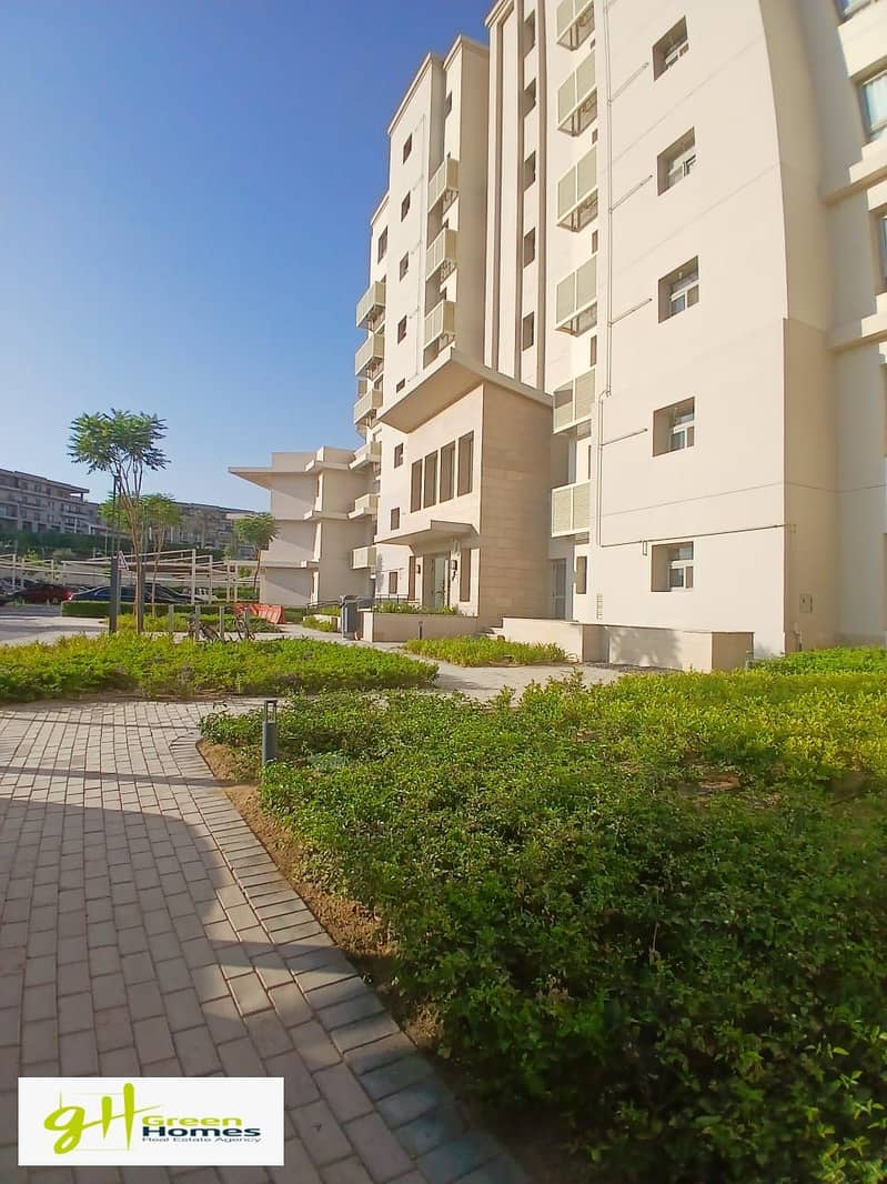 21 WhatsApp Image 2025-10-27 at 13.14. 37 (2). jpeg