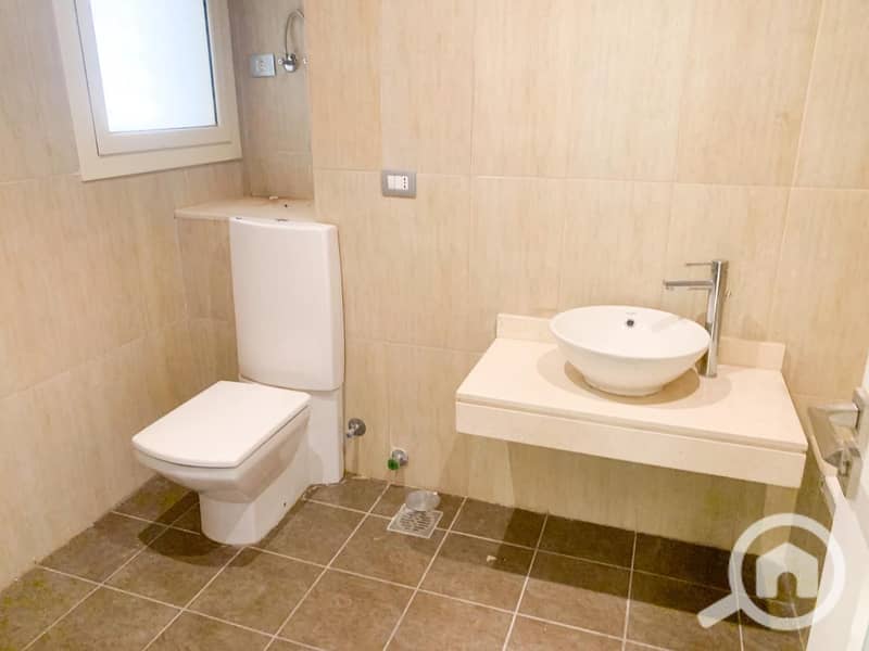 8 WhatsApp Image 2025-12-24 at 4.00. 49 PM (4). jpeg