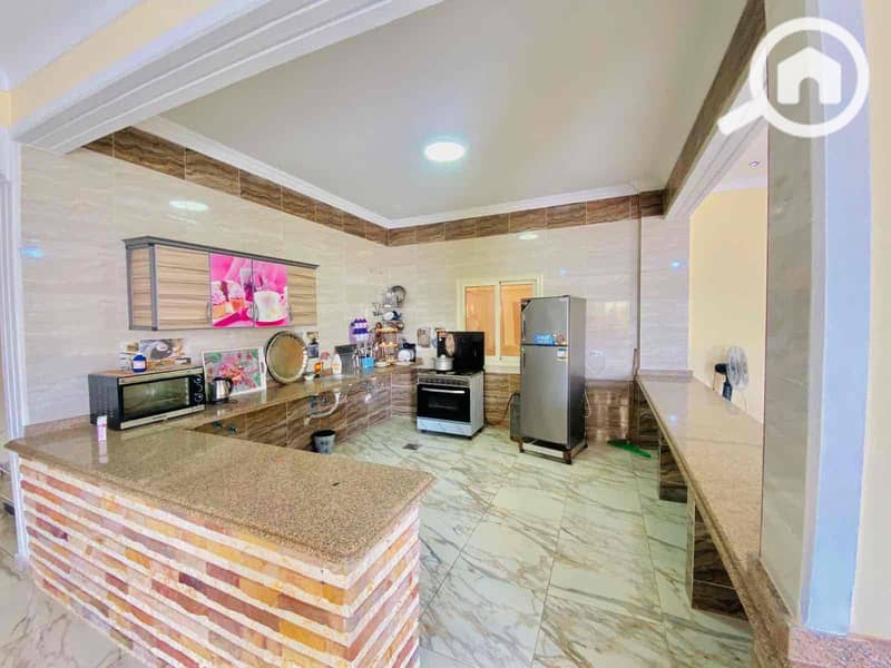 11 6aad129b-1f82-4ffa-9fc7-117ad3551ea1. jpg