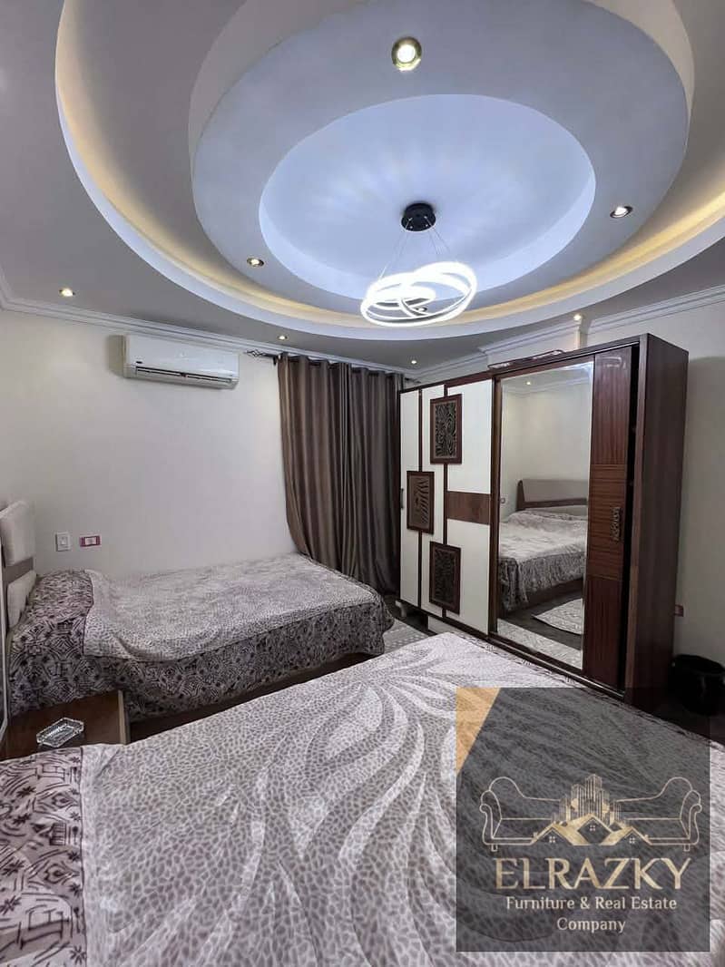 10 3d8f66bc-361d-4639-9618-76ca8a961bd7. jpg