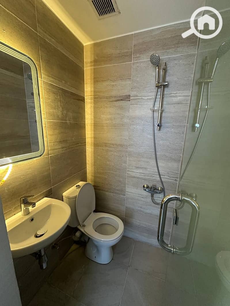 14 WhatsApp Image 2025-12-24 at 4.07. 47 PM (2). jpeg