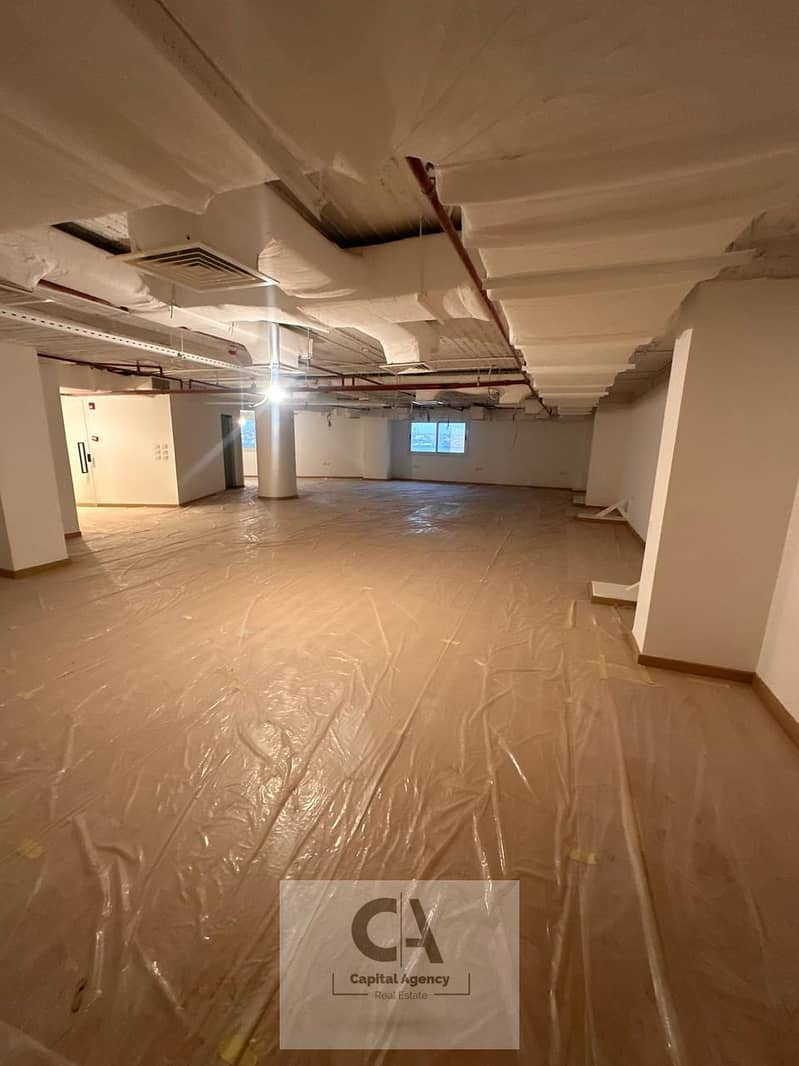 3 5460e04e-a9c2-44e0-8f1a-2729f490cd35. jpg