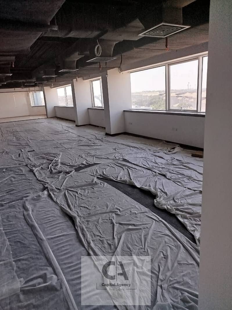 9 aeb46ea0-23ec-4b60-9bf7-8e793c98162c. jpg