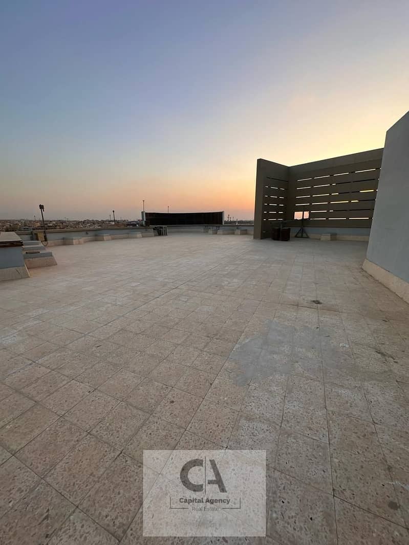 13 fdb4a05b-31a3-4c2b-a536-79ac240b7079. jpg