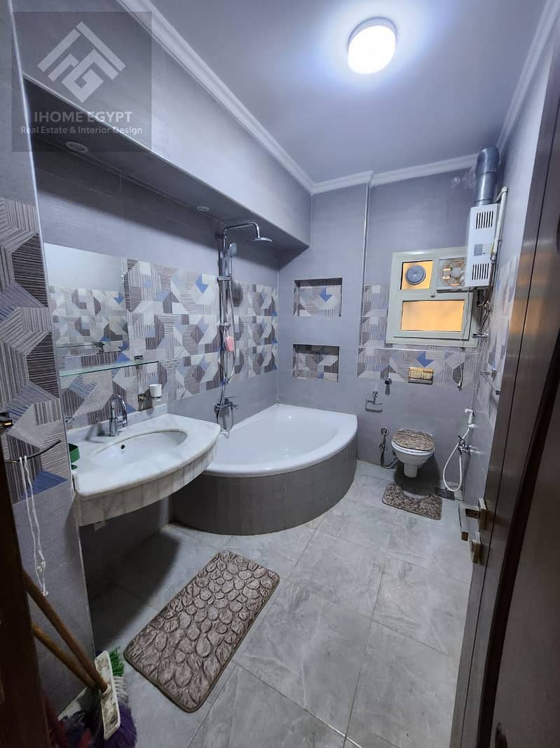 2 01e6f0b3-6afa-421f-be78-bf9c2fa470c1. jpg