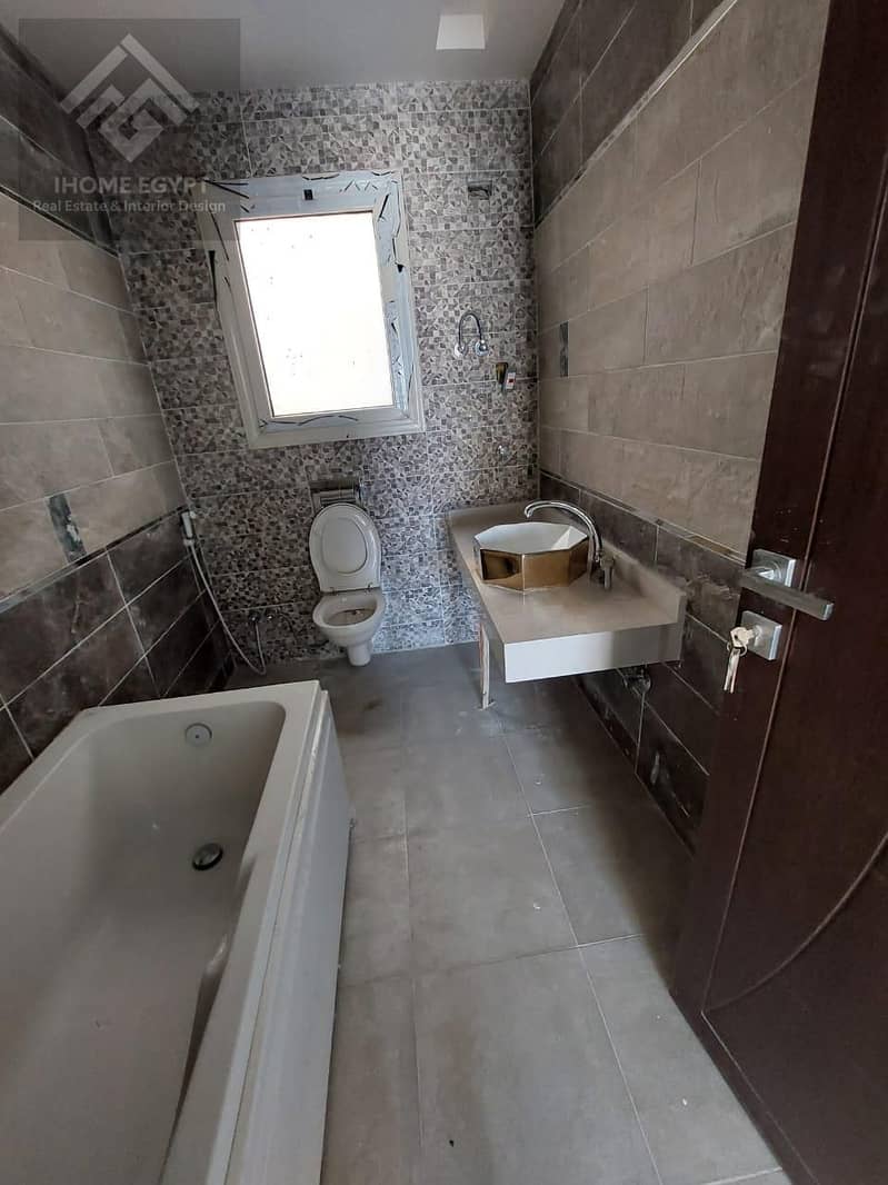 5 WhatsApp Image 2025-12-24 at 2.29. 04 PM (1). jpeg