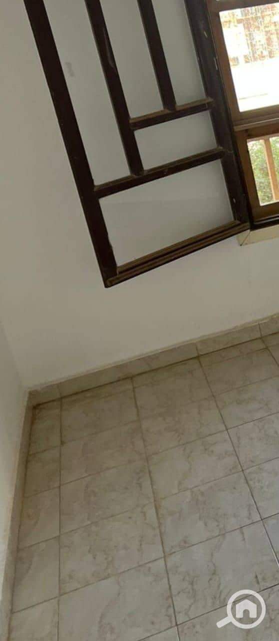 10 8e1eff68-ffec-40d8-ab74-5a05a3c9b366. jpeg